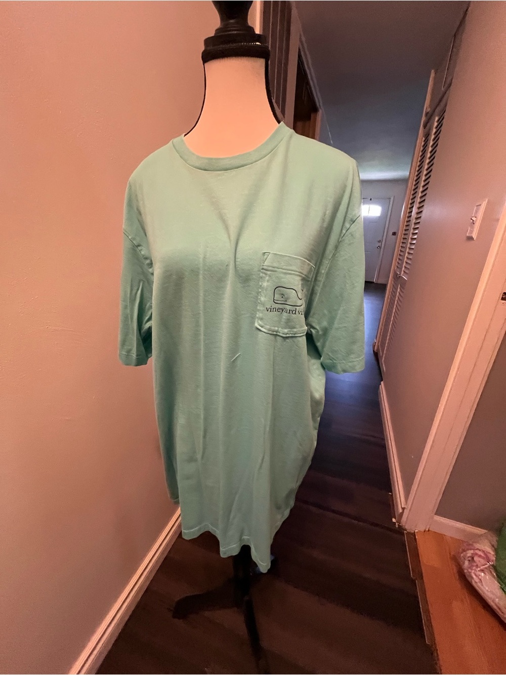 Vineyard Vines Men’s Short-Sleeve Pocket Tee — Seafoam Green